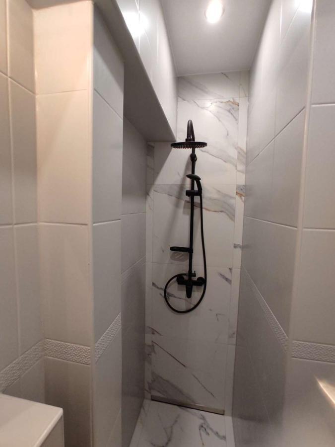 Obok Szczesliwej 7 Appartamento Gliwice Esterno foto