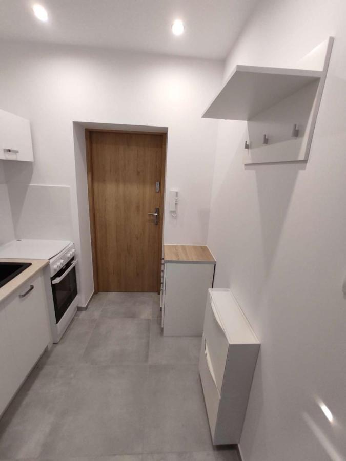 Obok Szczesliwej 7 Appartamento Gliwice Esterno foto