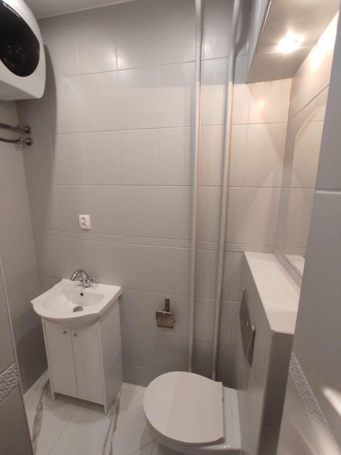 Obok Szczesliwej 7 Appartamento Gliwice Esterno foto